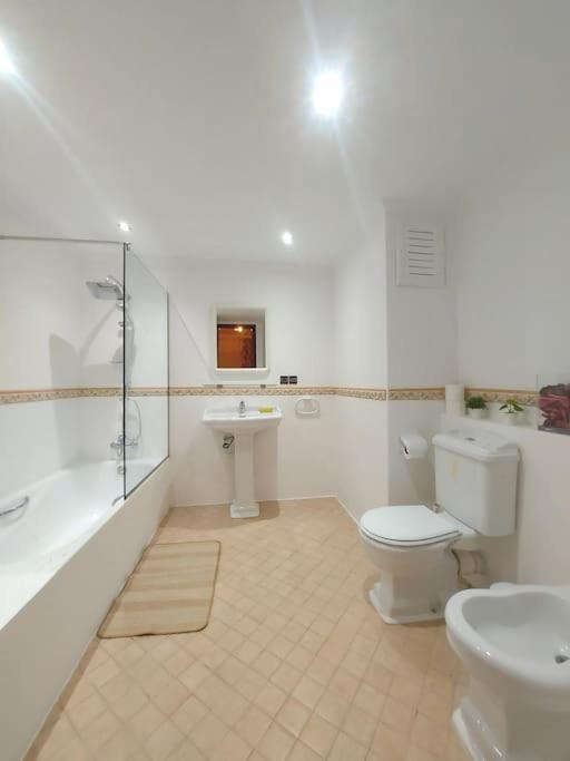 Spacieux 4 Ch, Family Only, 2 Min De La Plage Tanger Exterior foto